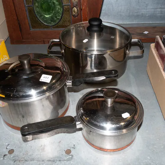 3x lidded pots Larges Diam250