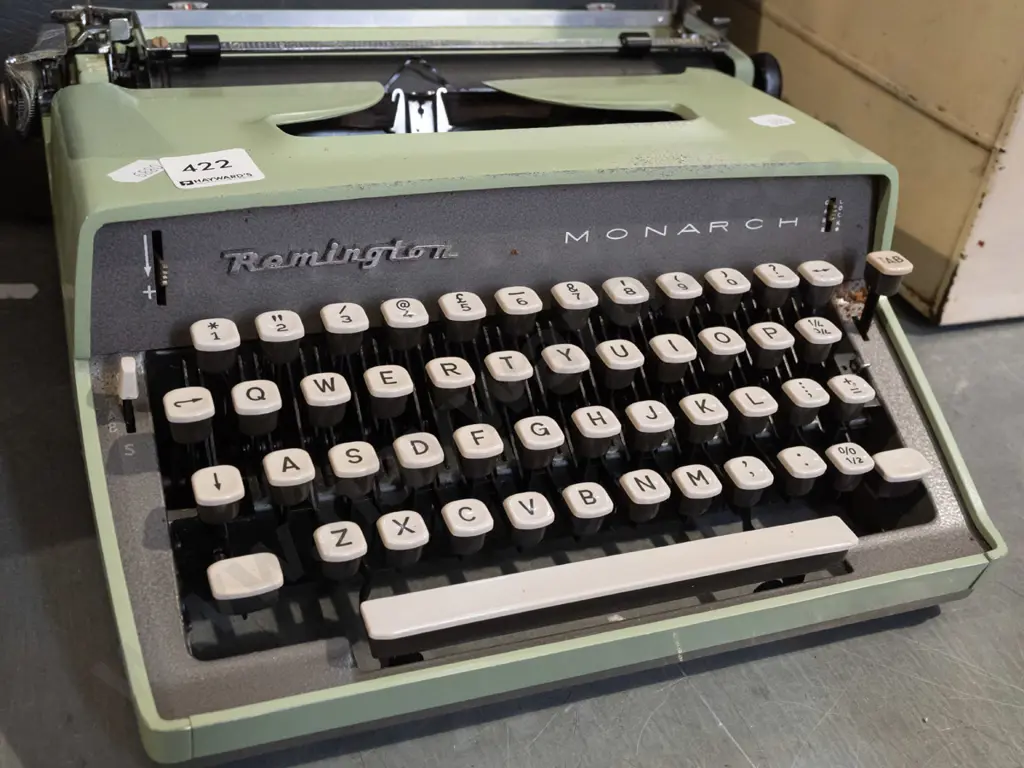 Remington Monarch portable typewriter Image 1++