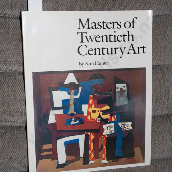 Masters of 20th Century art book