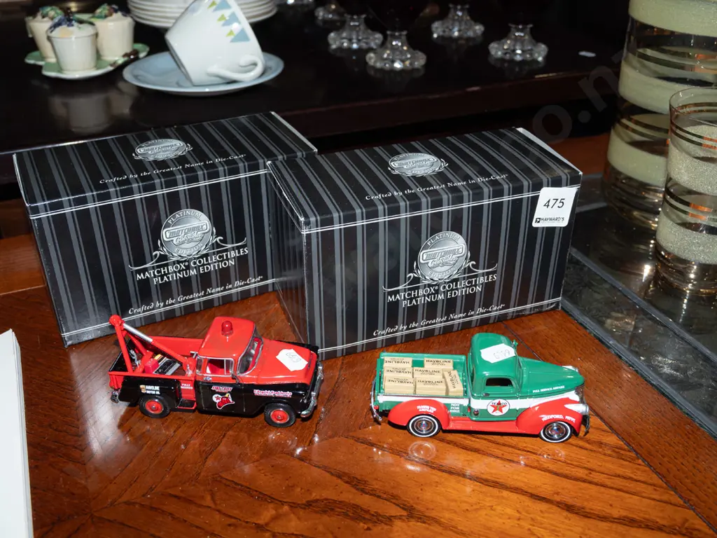 2x diecast Matchbox model vehicles Image 1++