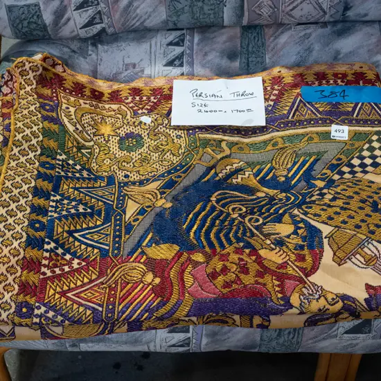 Persian throw L2400 W1700