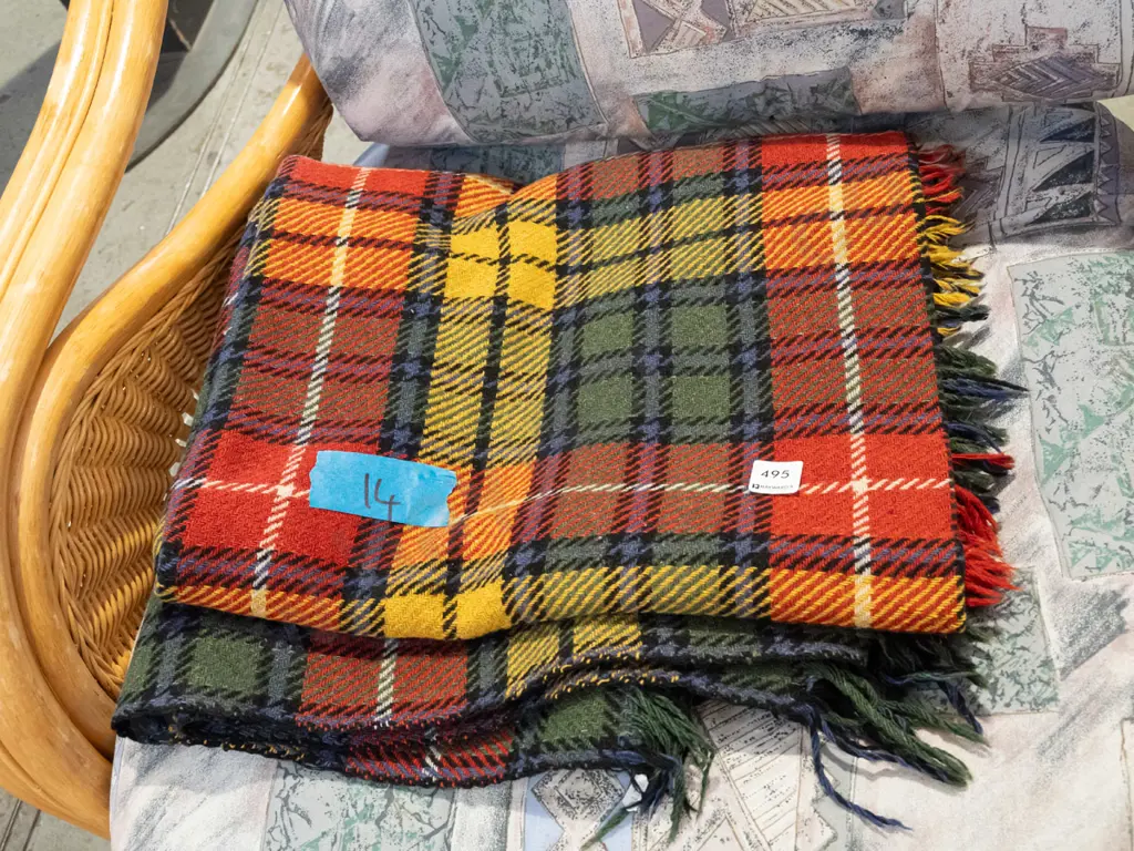 checked woollen blanket Image 1++