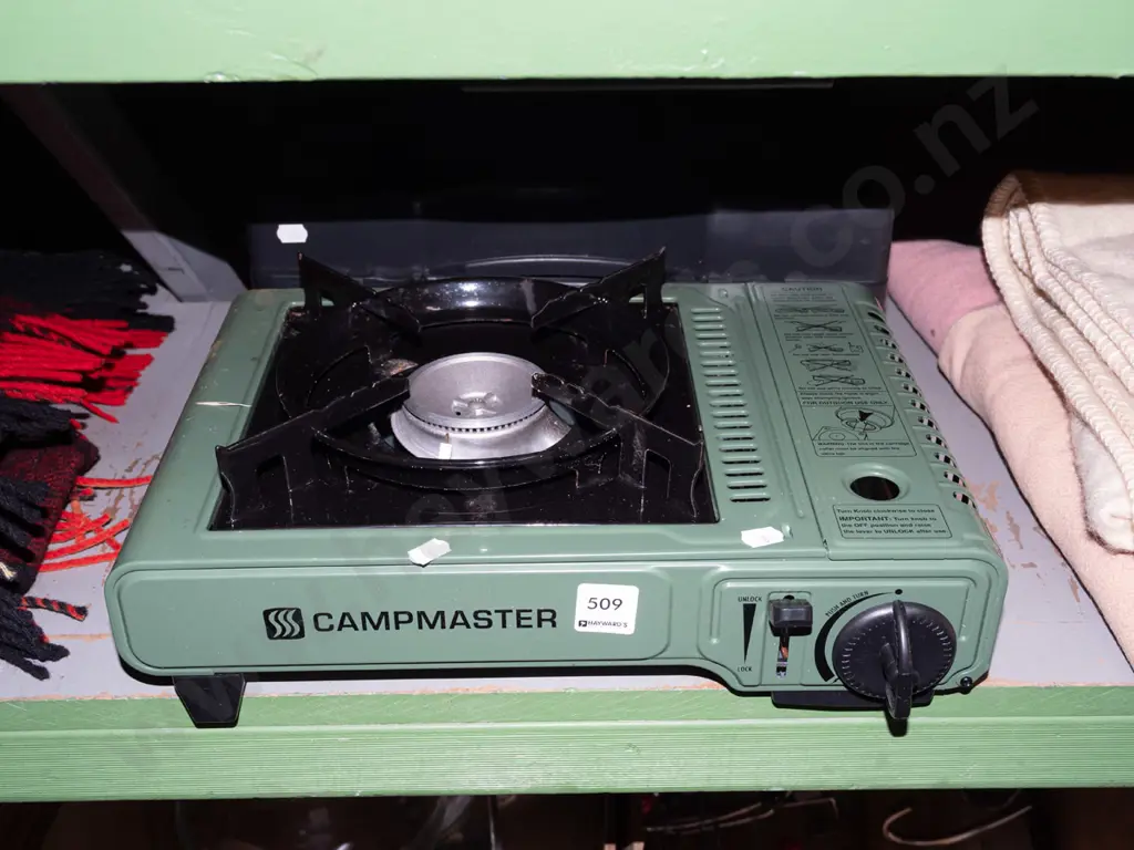 Campmaster portable stove and carry case Image 1++