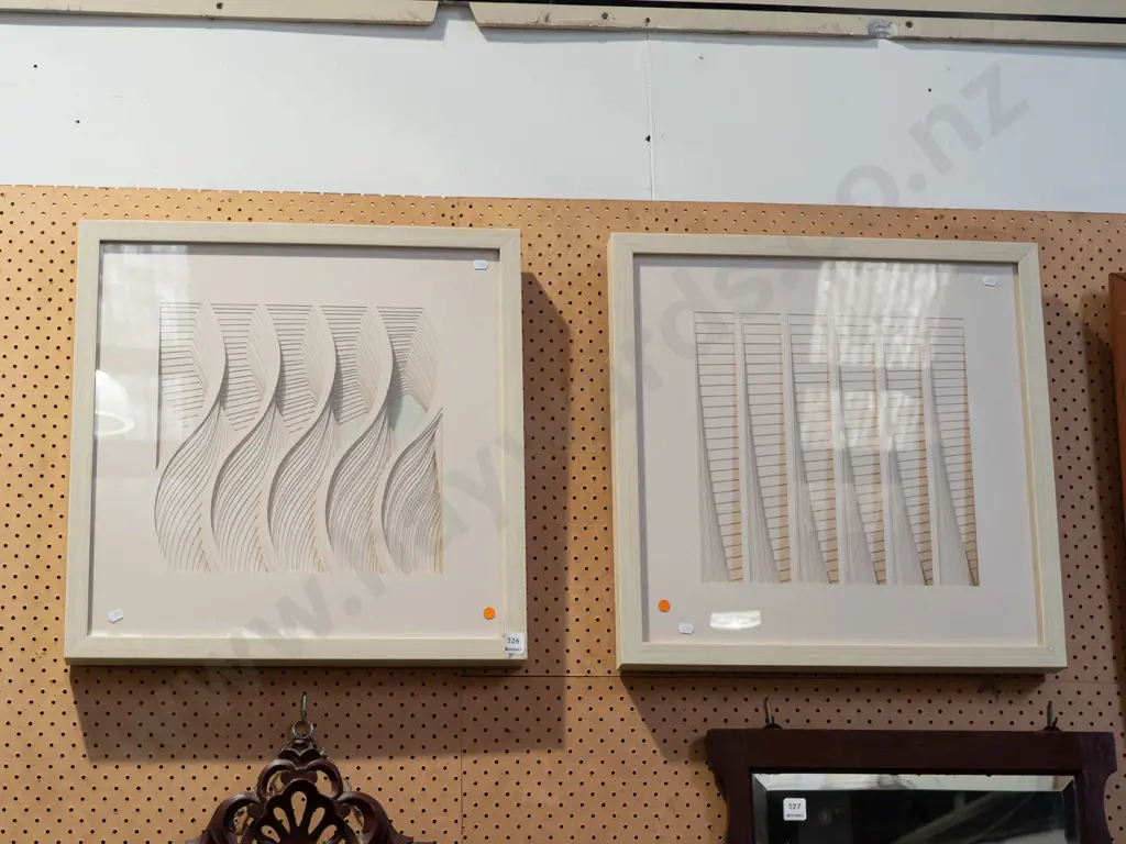 2x 3D cut out artworks - abstracts Image 1++