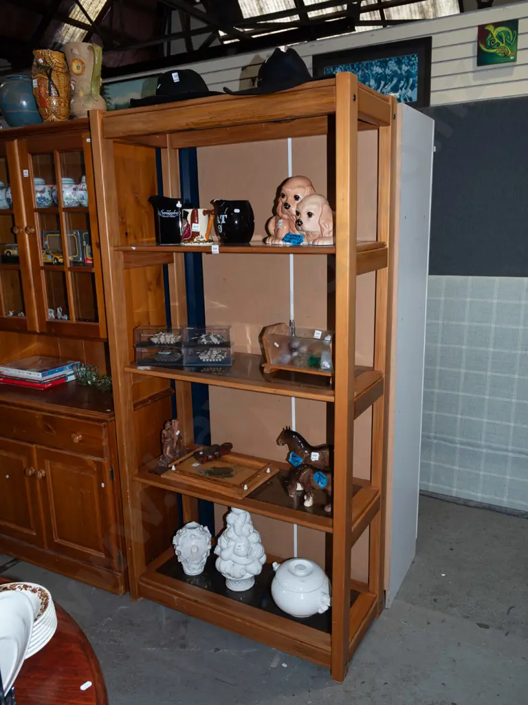 solid rimu and smoked glass shelves H1820 W905 D410 Image 1++