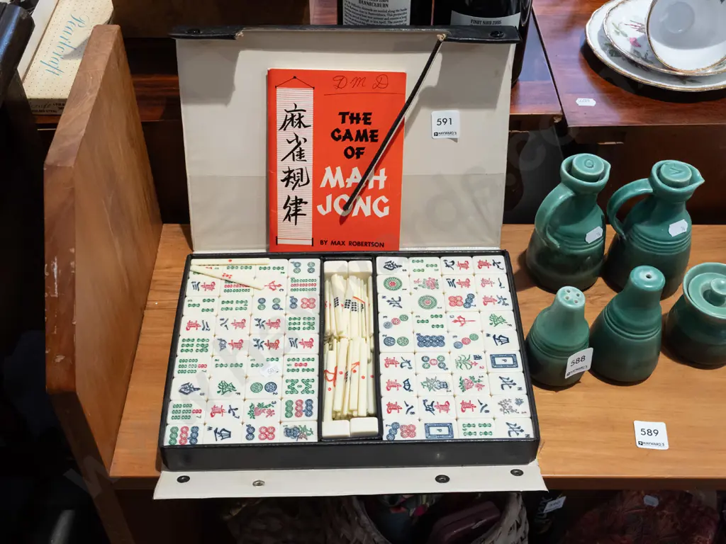 mahjong set Image 1++