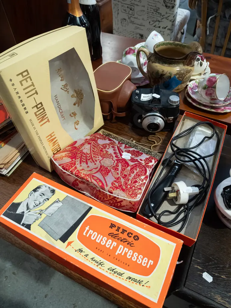 hand bag, hair straightner, 35mm camera Image 1++