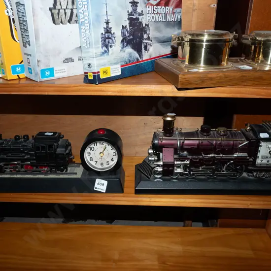 2x plastic train themed mantle clocks L350