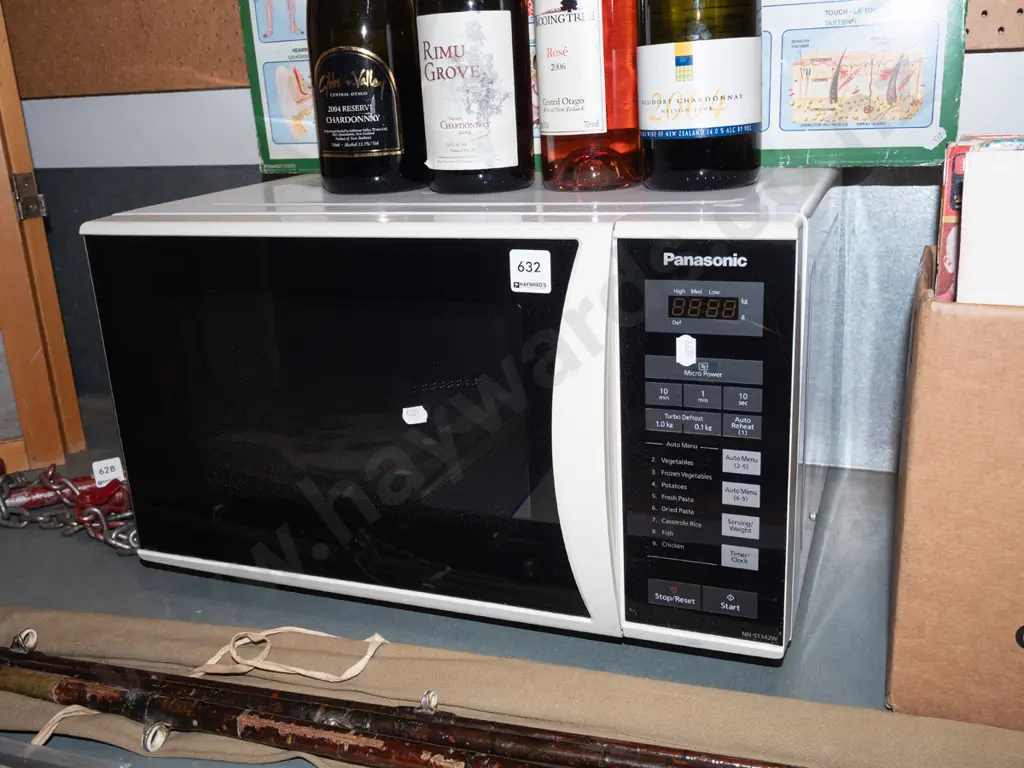 Panansonic microwave Image 1++