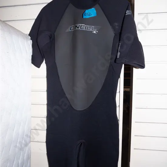 O'Neill size XL spring suit