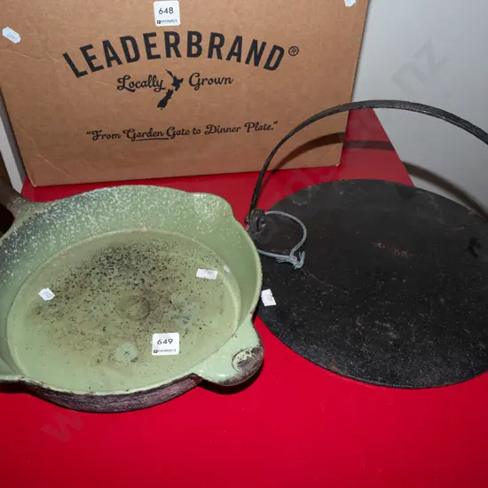 cast iron enamel frying pan and skillet