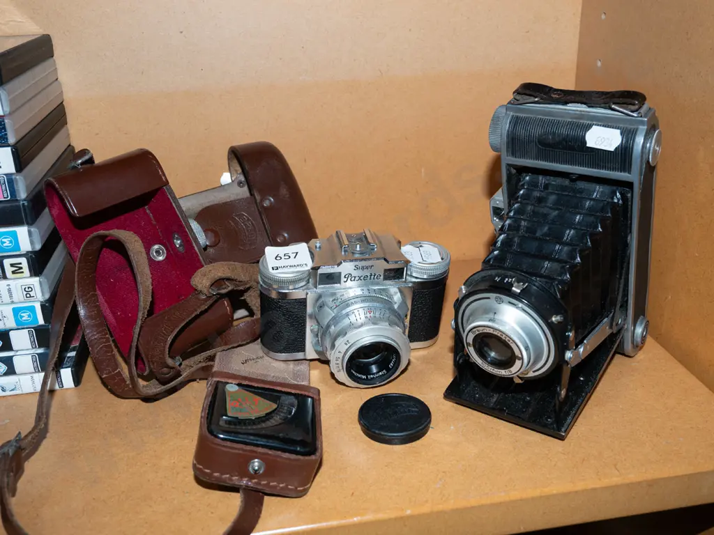 concertina camera, 35mm camera Image 1++