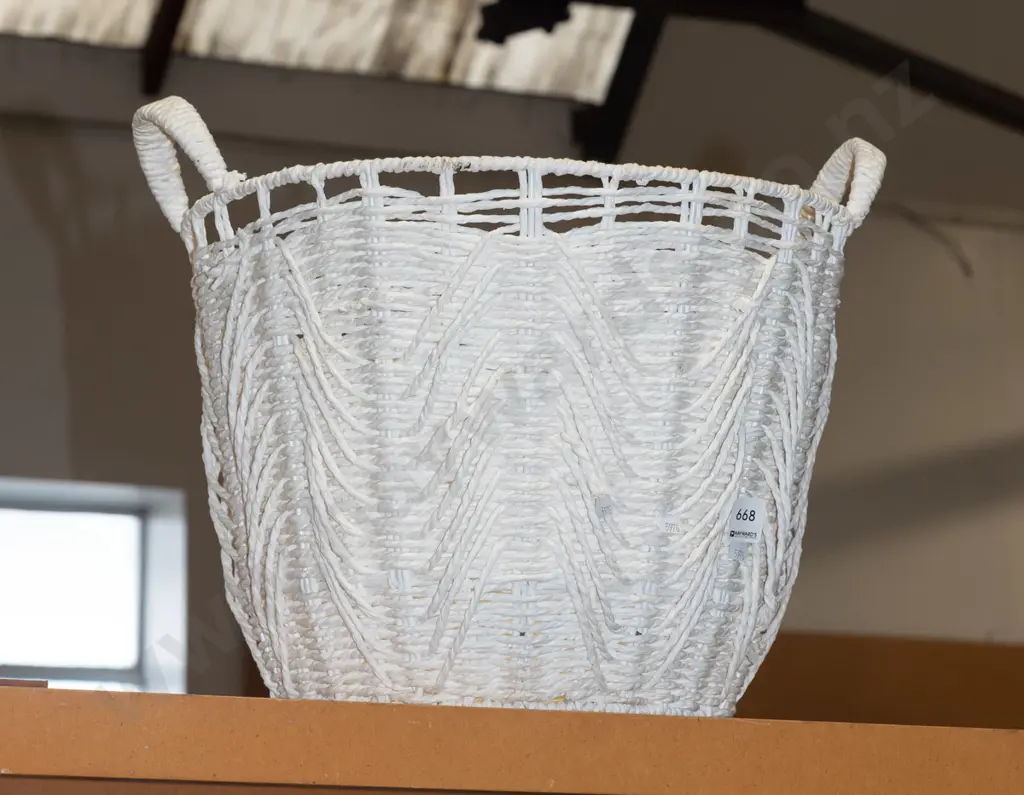 woven string basket H500 Image 1++