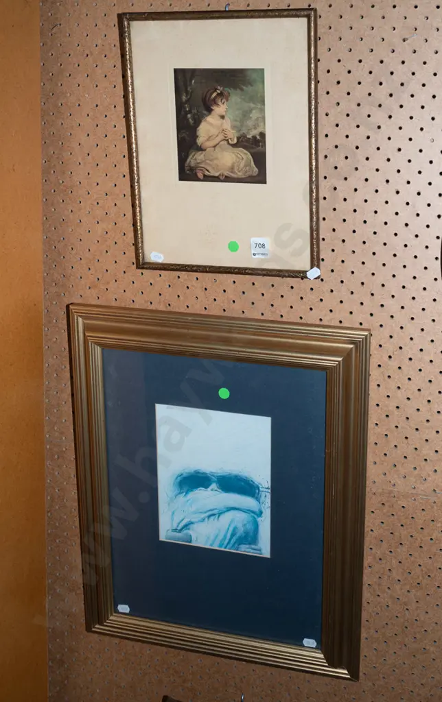2x framed prints - green dots Image 1++