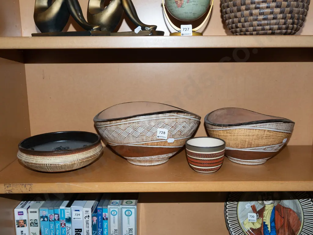 4x German Pottery bowls Image 1++