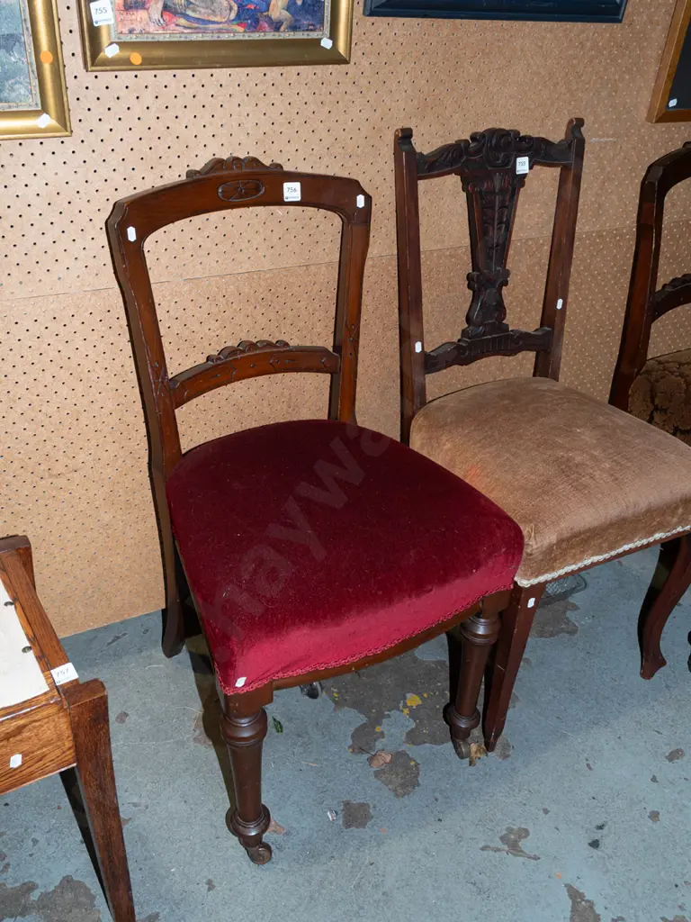 turned leg mahogany velvet dining chair Image 1++