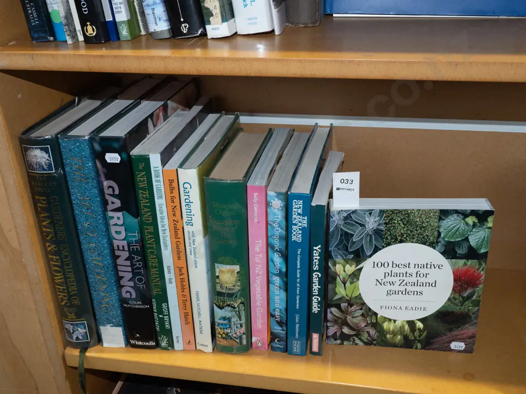 gardening books Image 1++