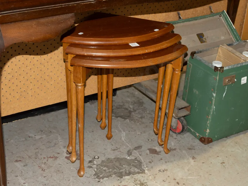 nest of 3x quarter round tables Image 1++