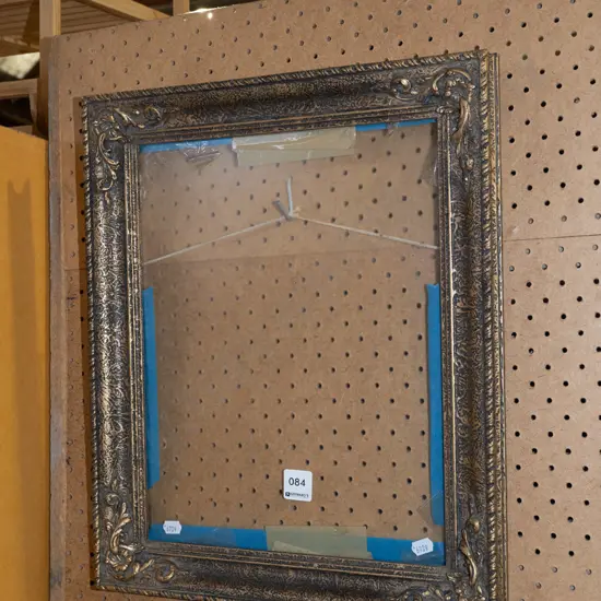 gilt framed picture frame