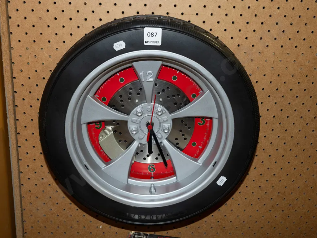 car wheel clock Image 1++