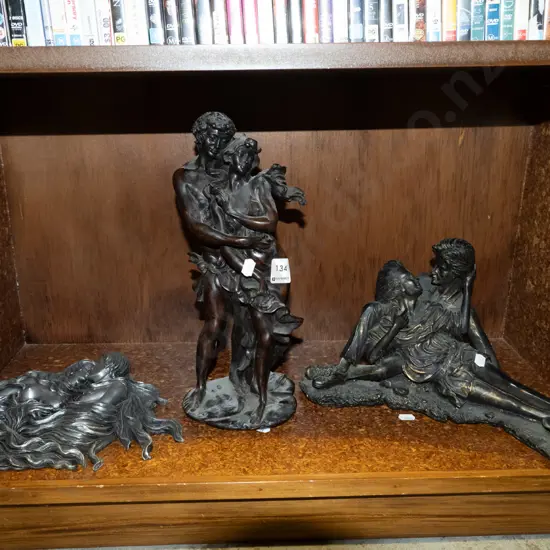 3x composite entwined lover figurines H320