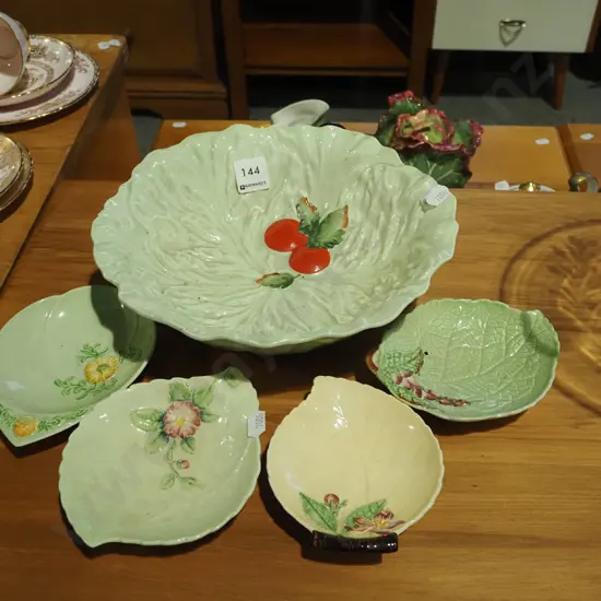 Carlton Ware tomato bowl, 4x small dishes