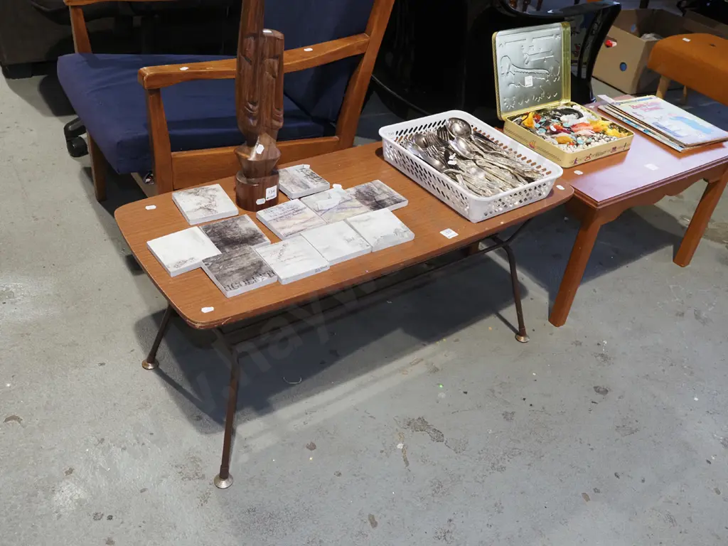 mid century metal formica top table Image 1++