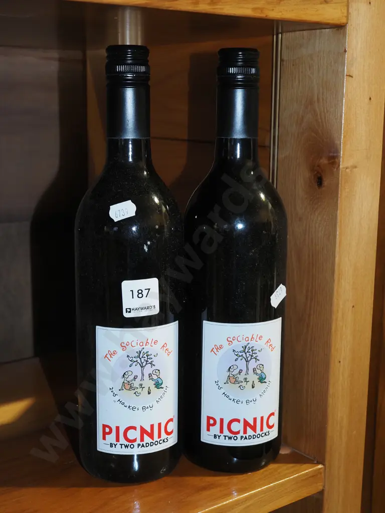 2x Two Paddocks Picnic 2005 merlot Image 1++