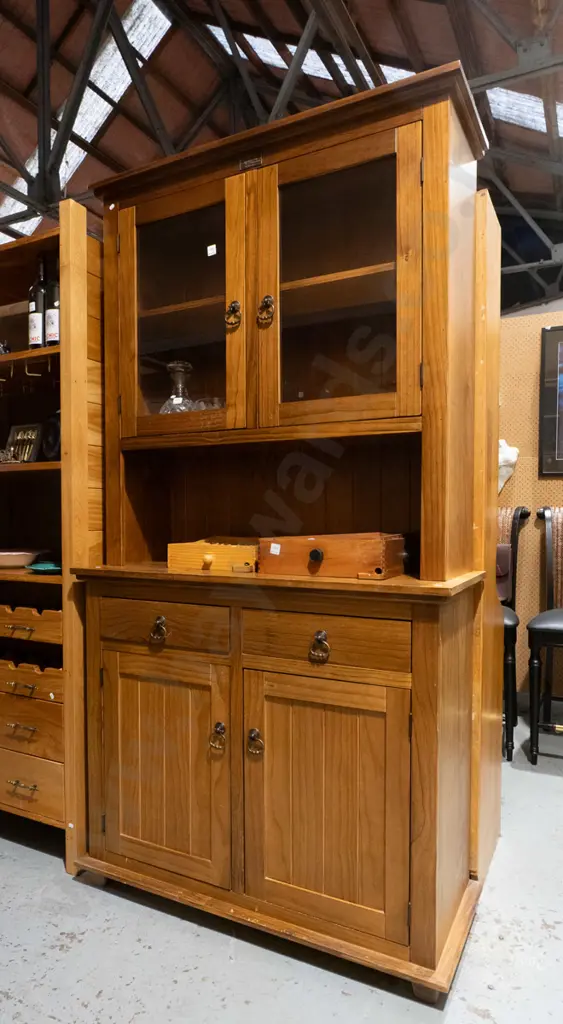 Ferngrove Collection wall unit with 2 doors and 2 glazed doors - scratches and marks Image 1++