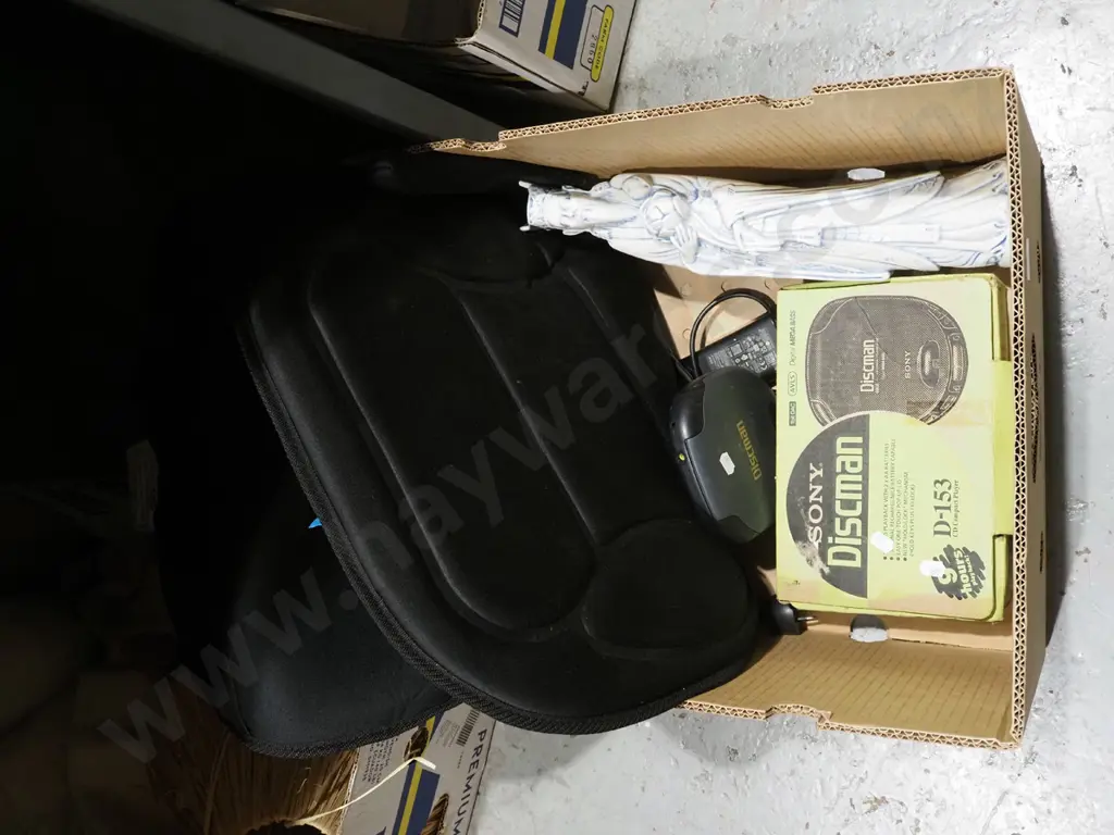 box; massage cushion, Sony discman, Asian figurine Image 1++
