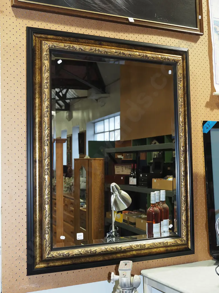 ornate framed wall mirror H980 Image 1++
