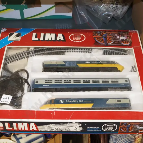 Lima boxed train set