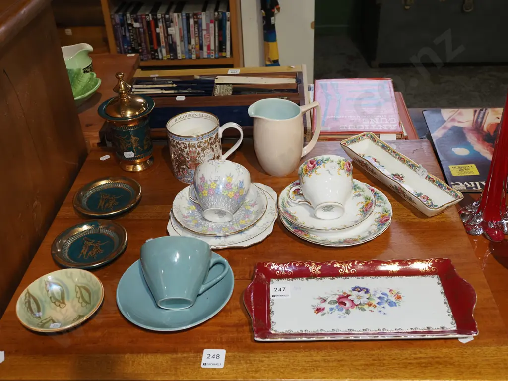 trios, cups, saucers, trays etc Image 1++