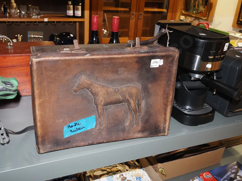 small tooled  leather horse themed suitcase - handle broken W400 Image 1++