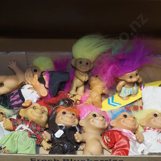 box; toy troll dolls
