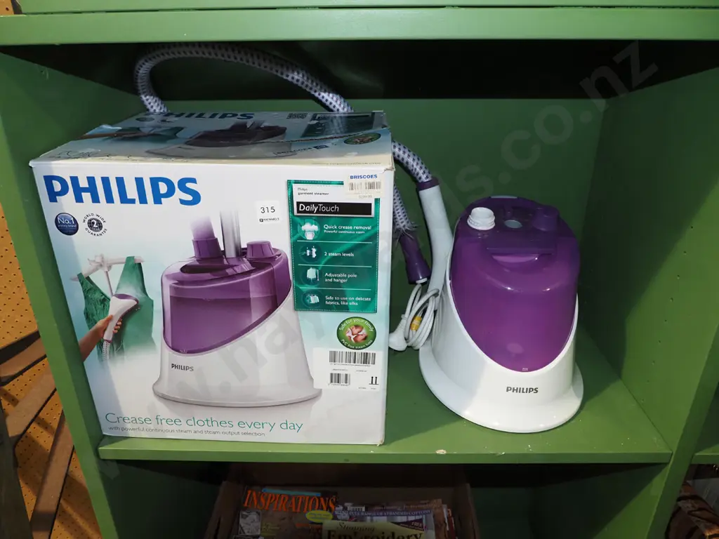 Phillips clothes steamer Image 1++