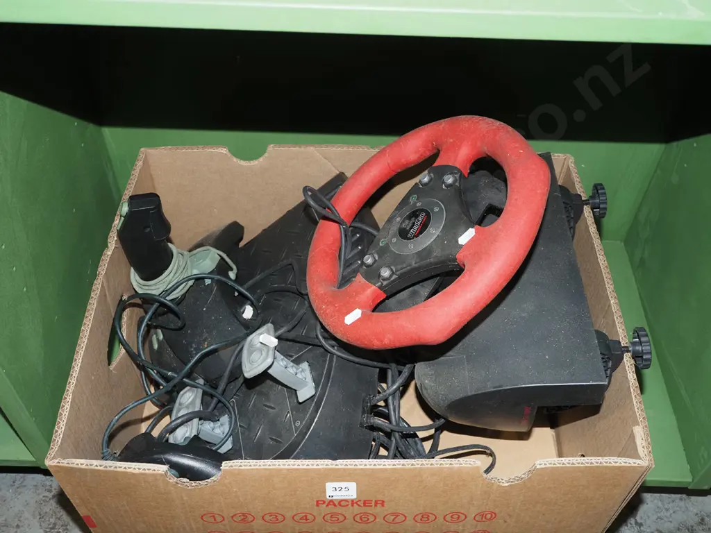 pc gaming steering wheel, foot controllers etc Image 1++