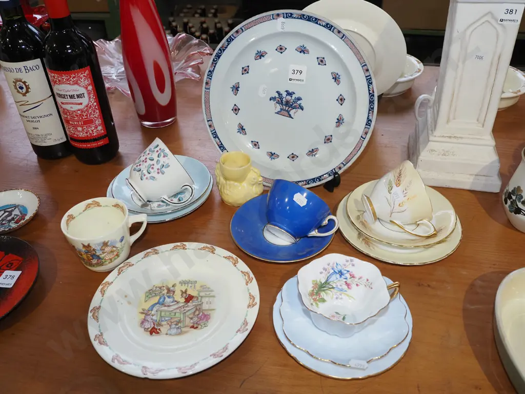 bunnykins plate, trio, cup, saucer, Wedgwood Vieux Rouen plate Image 1++