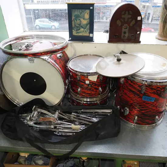 part Yamaha drum set