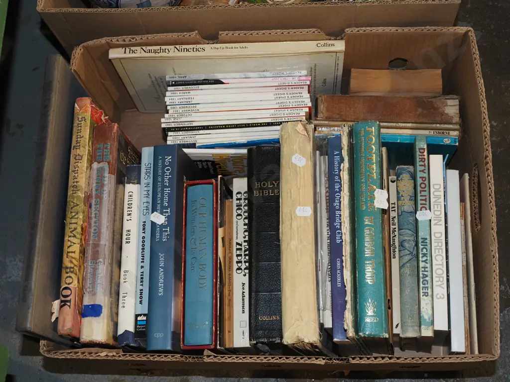 box of books Image 1++