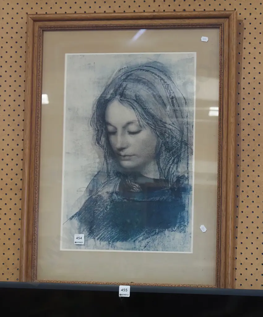 framed Christina print  Image 1++