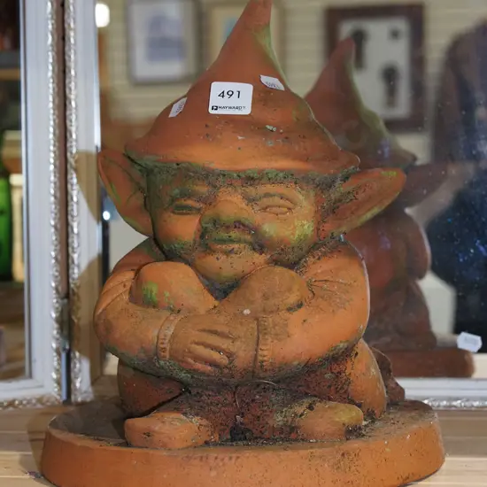 terracotta garden gnome H300