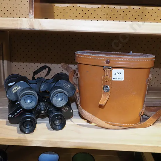 2x field binoculars, 1x leather case
