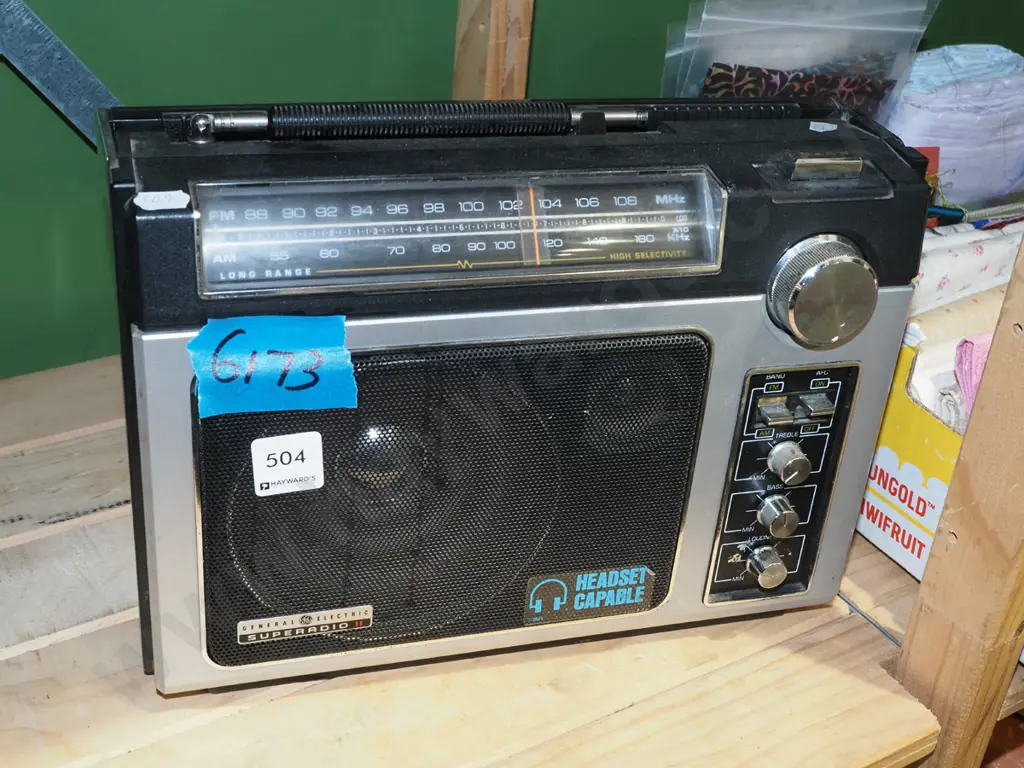 General Electric radio Image 1++