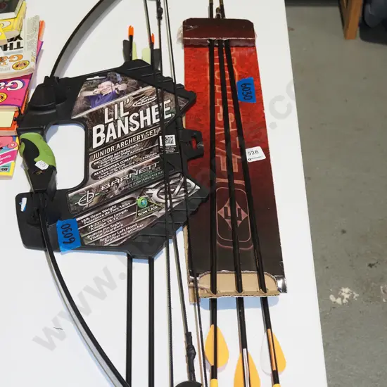 Junior archery set