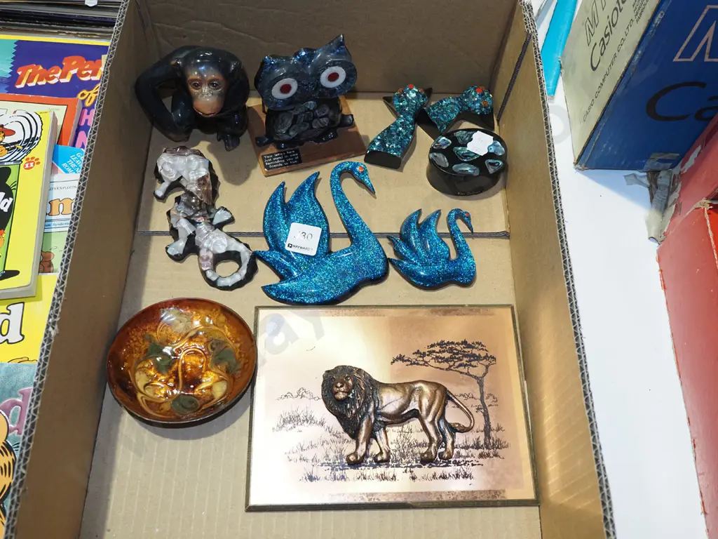 box; chimpanzee figurine, wall plaque,  pin dish etc Image 1++