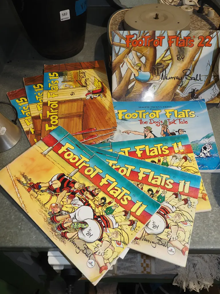 6x Footrot Flats books - 3 are number 11 Image 1++