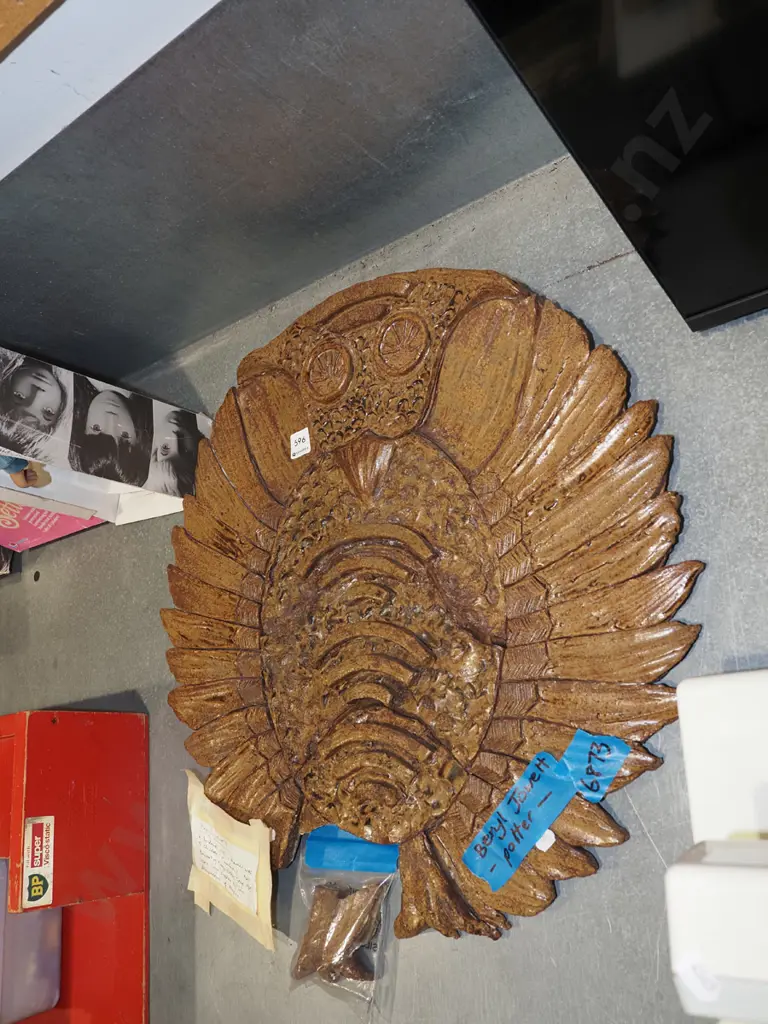 Beryl Jowett studio pottery owl wall mounted artwork - damage to 1 talon Image 1++