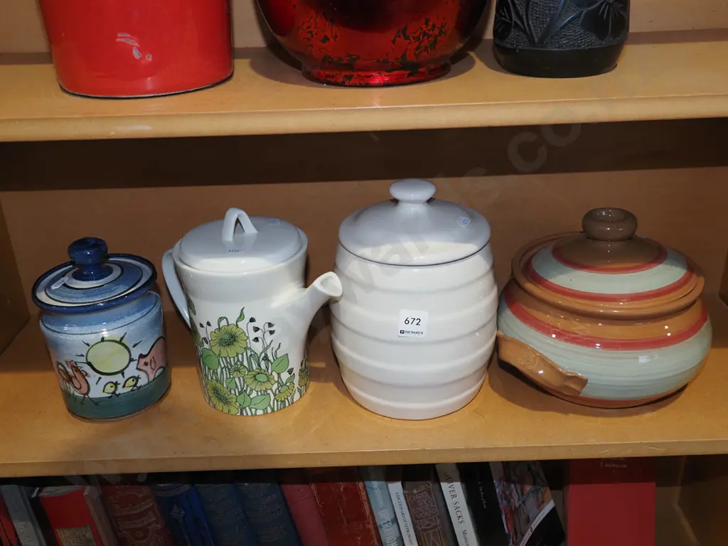 2x casseroles, 2x storage canisters, Crown Lynn coffee pot Image 1++