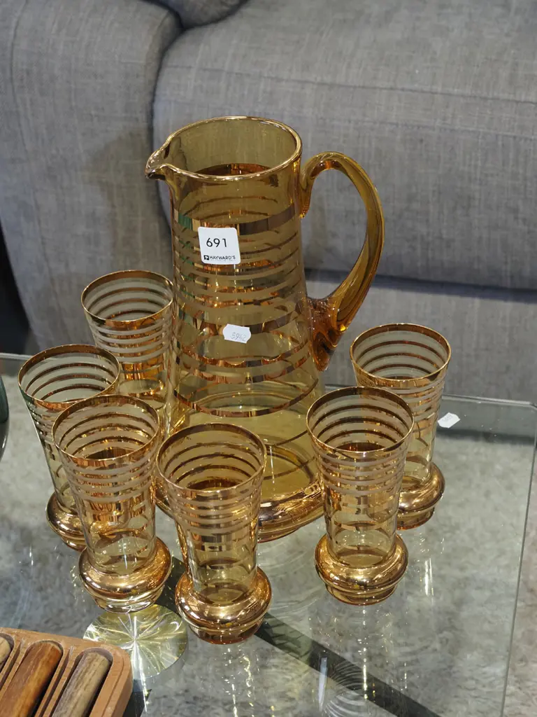 amber glass gold band water jug and 6 glasses Image 1++